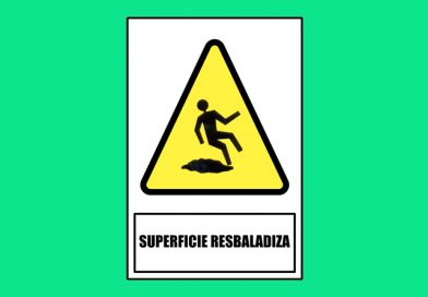 Atención 0172 SUPERFICIE RESBALADIZA